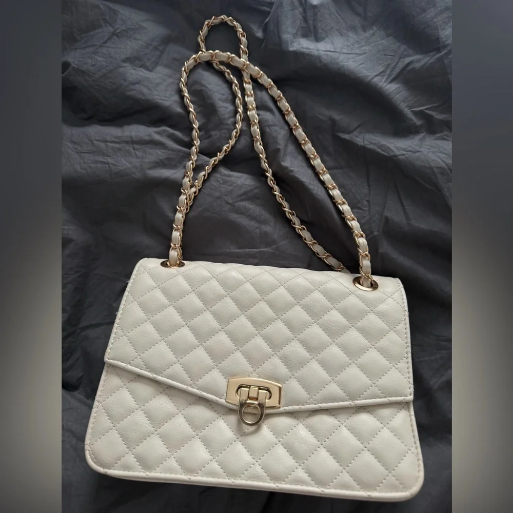 Cream Quilted Shoulder Bag
